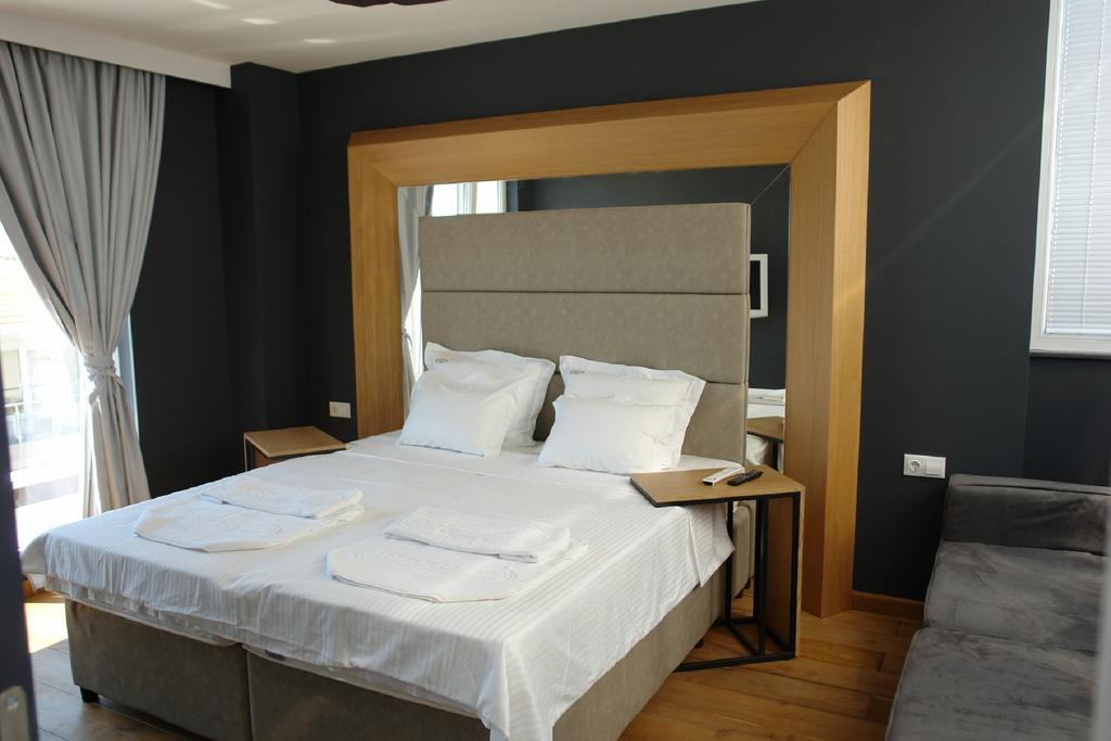 Botabara Del Mar Boutique Aparthotel Pomorie Rom bilde